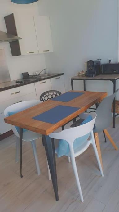Charmante Petite Maison A 2 Pas De La Mer Maison 6 비닉 외부 사진